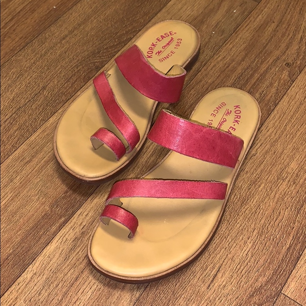 Kork-Ease rum red women’s sandals